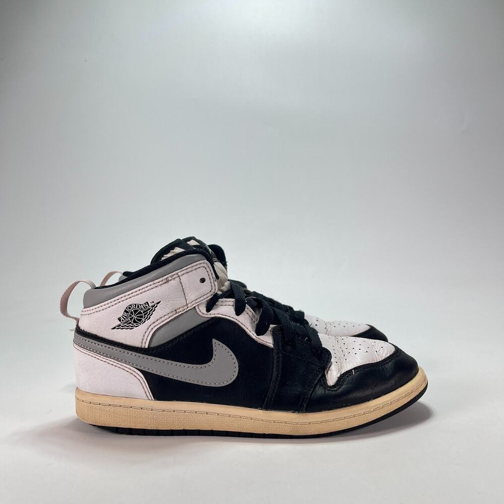 Nike Air Jordan 1 Mid Black White Gray Shoes Sneakers 640734-073 Youth Size 3Y
